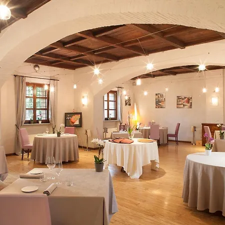 Di Charme And Restaurant 21.9
